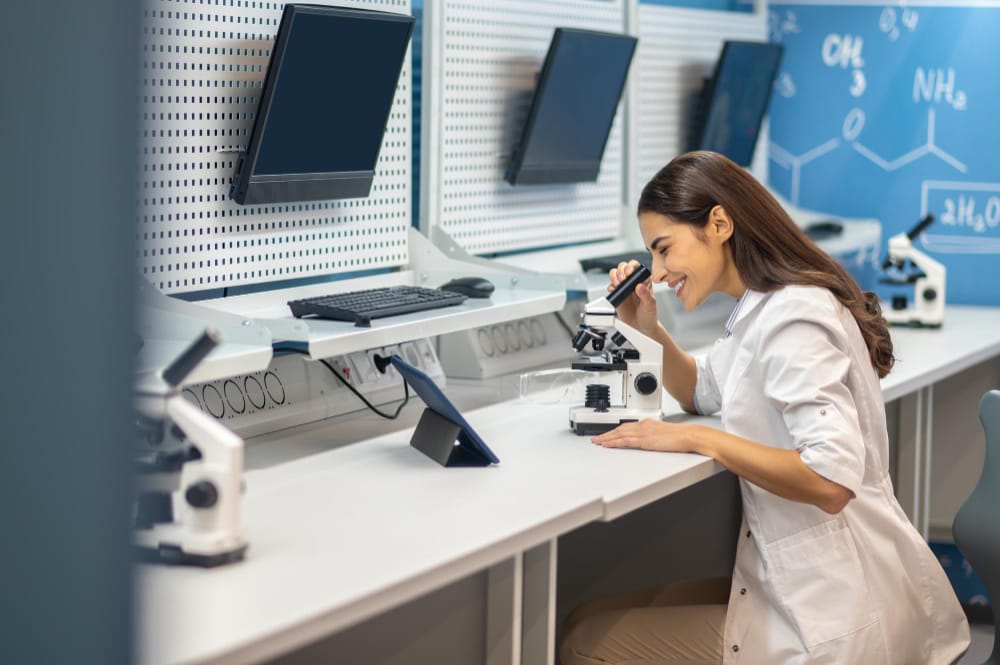 Laboratorium w kontenerze – zalety laboratorium kontenerowego